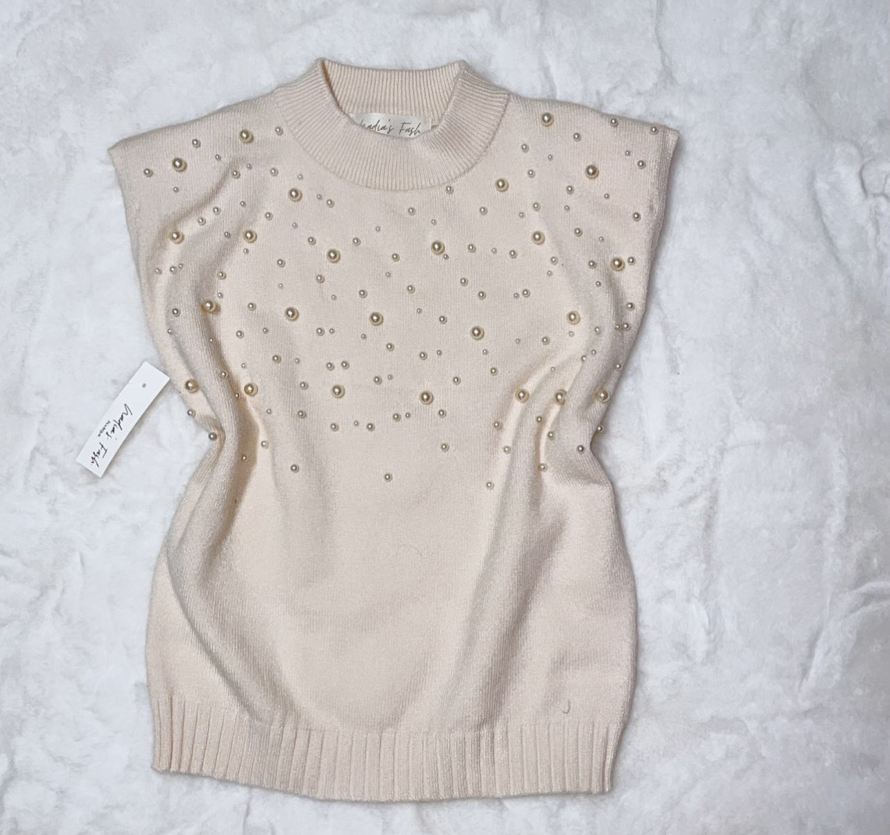 Miss Cozy Pearl Top